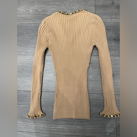 Cache V Neck Long Sleeve - Picture 5 of 5